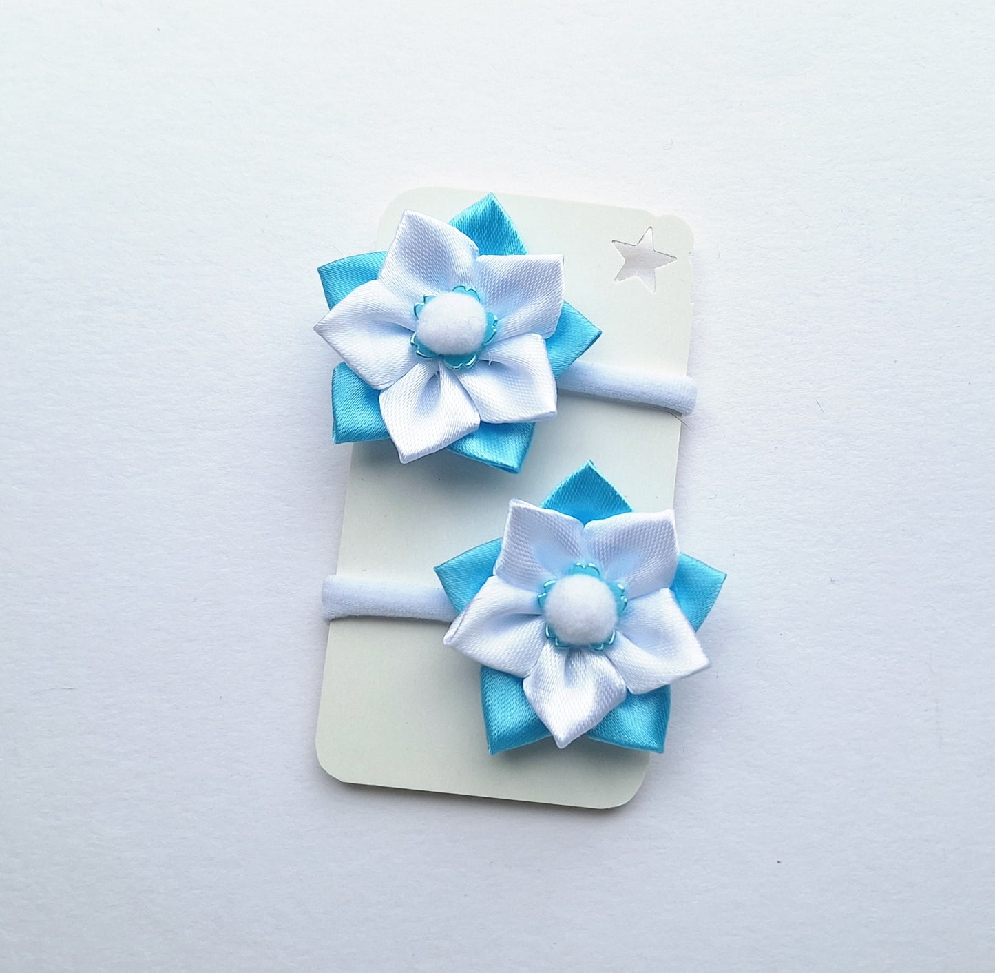 Gumytės į plaukus.