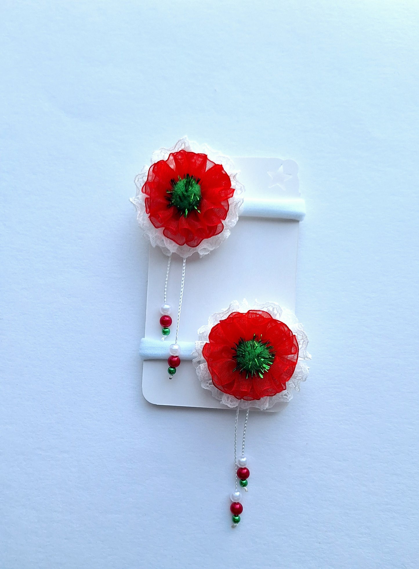 Gumytės į plaukus.