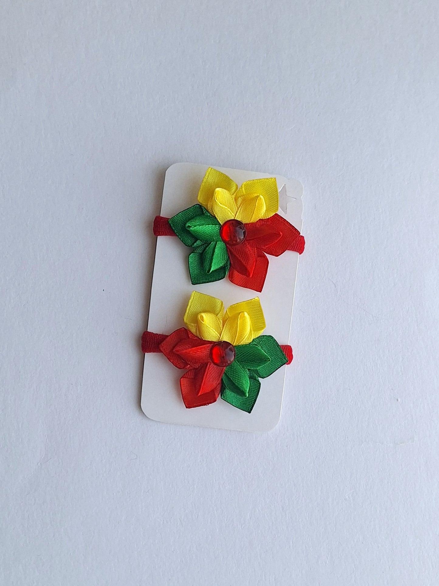 Gumytės į plaukus  - trispalvė.