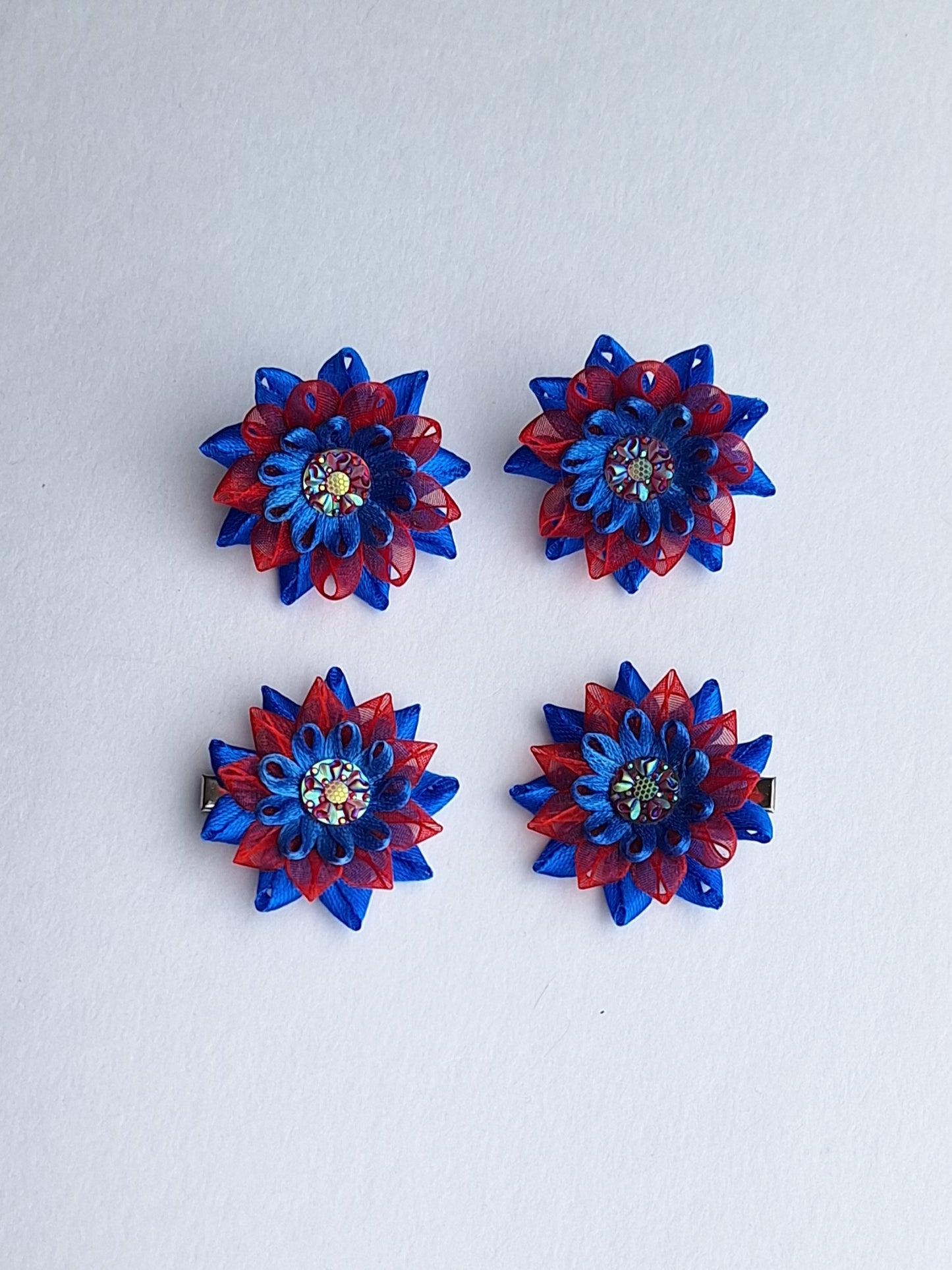 Komplektukas.  Sagučiai ir gumytės į plaukus.