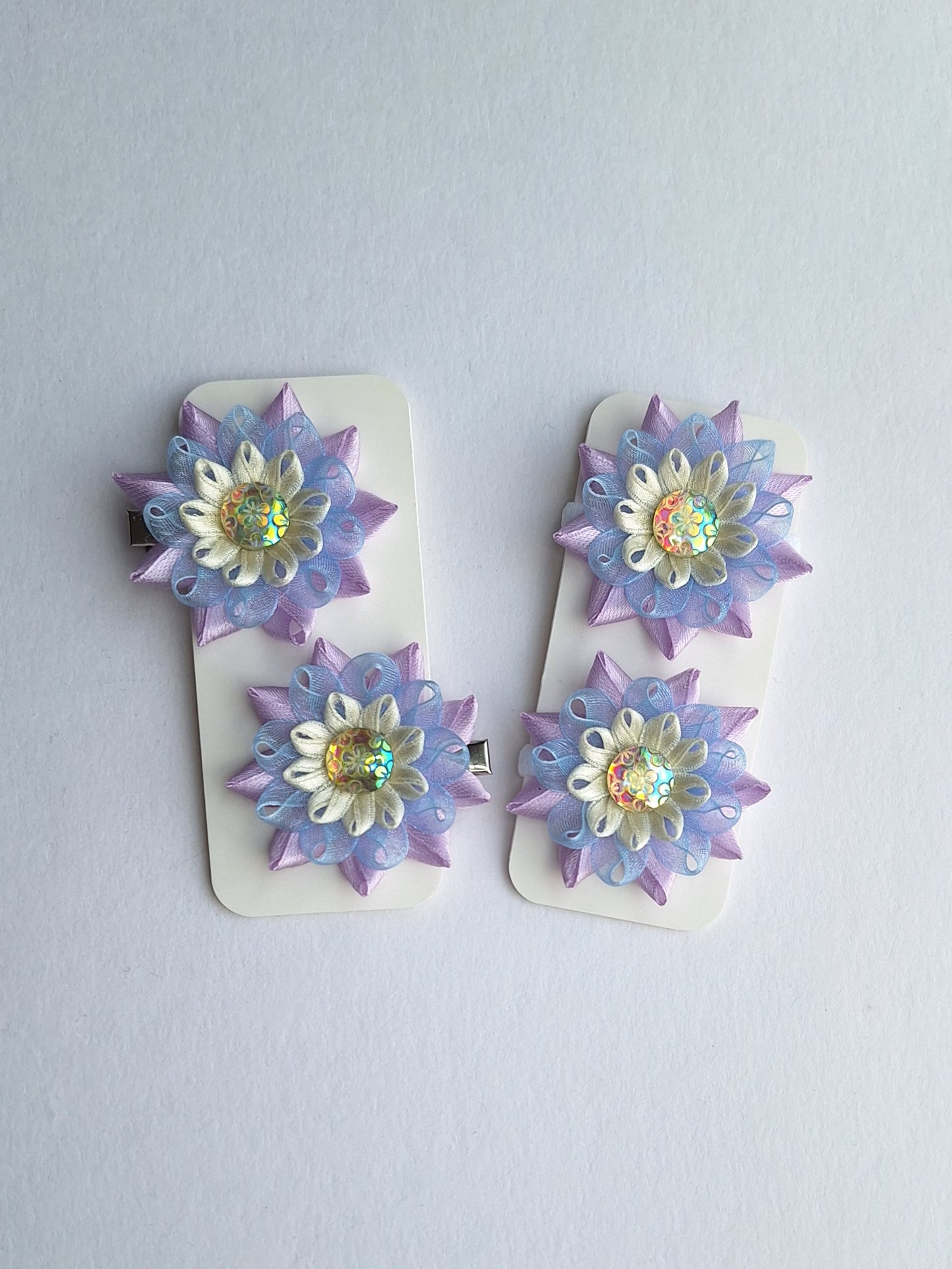 Komplektukas.  Sagučiai ir gumytės į plaukus.