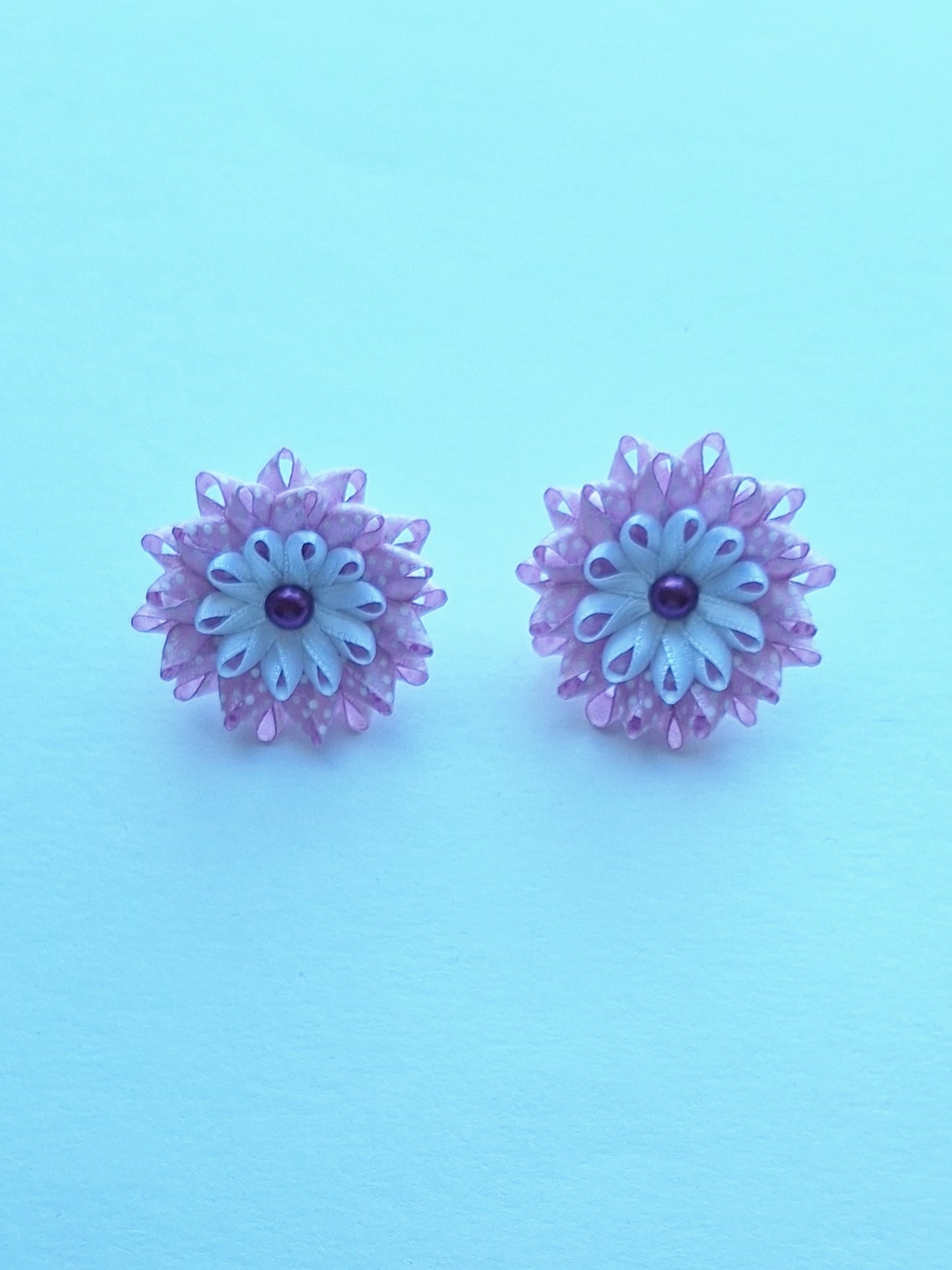 Gumytės į plaukus.